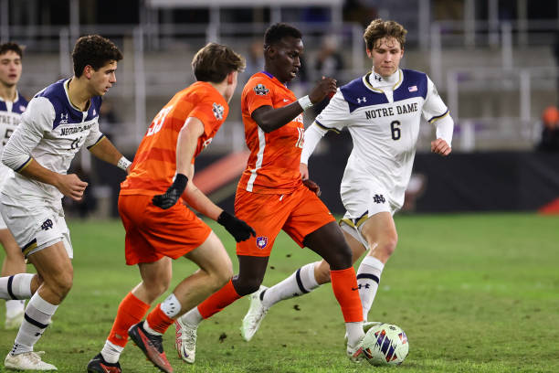 又能防御的 又能防御的